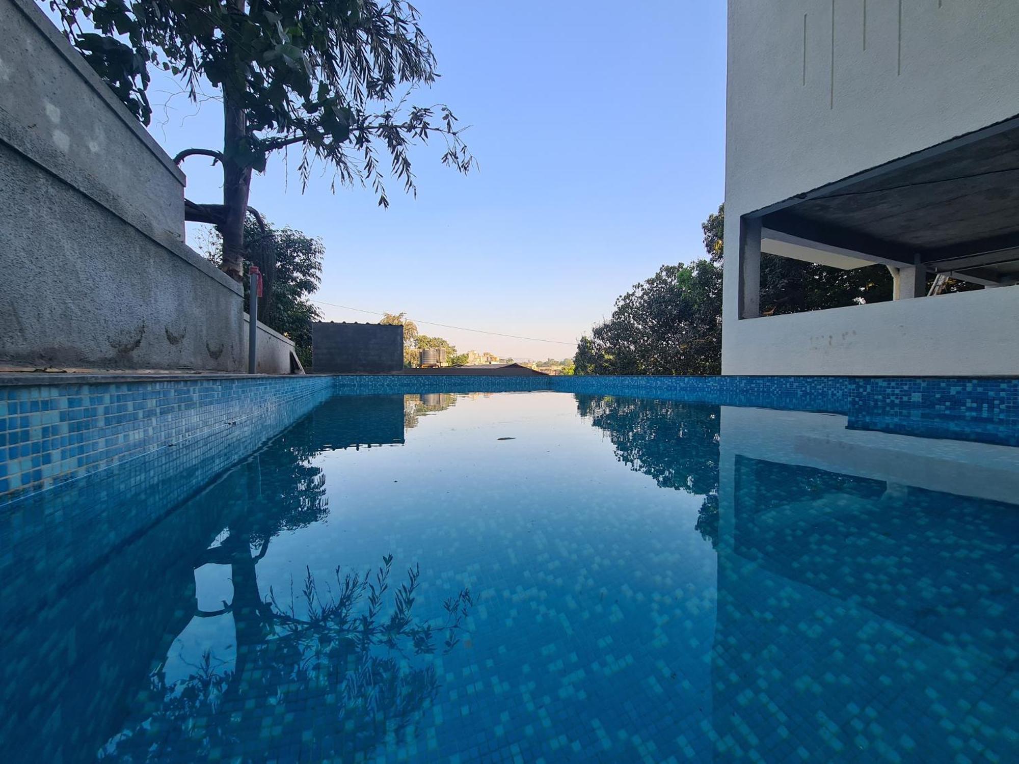 Mountain Hill Resort โลนาวาลา ภายนอก รูปภาพ